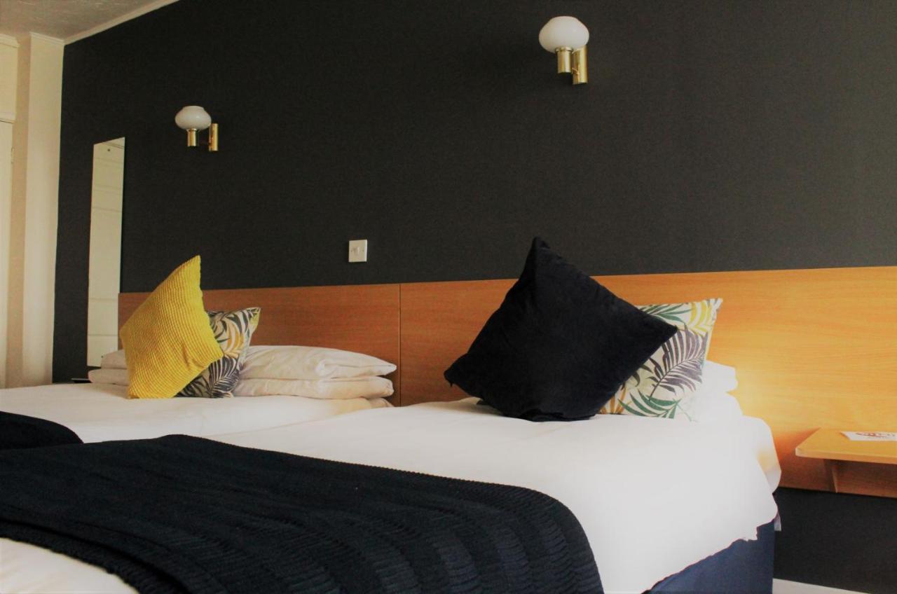 The Town & Country Lodge Dundry Kültér fotó