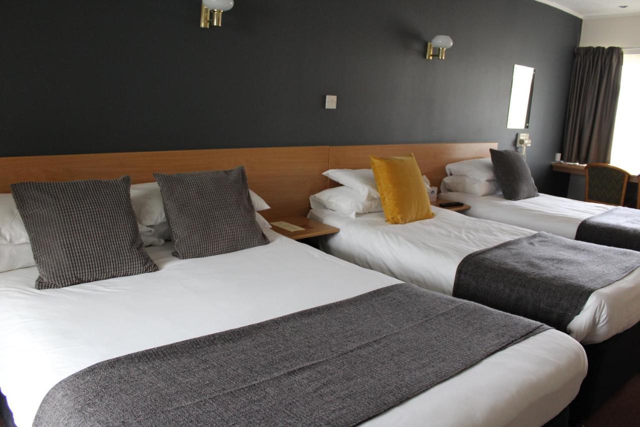 The Town & Country Lodge Dundry Kültér fotó