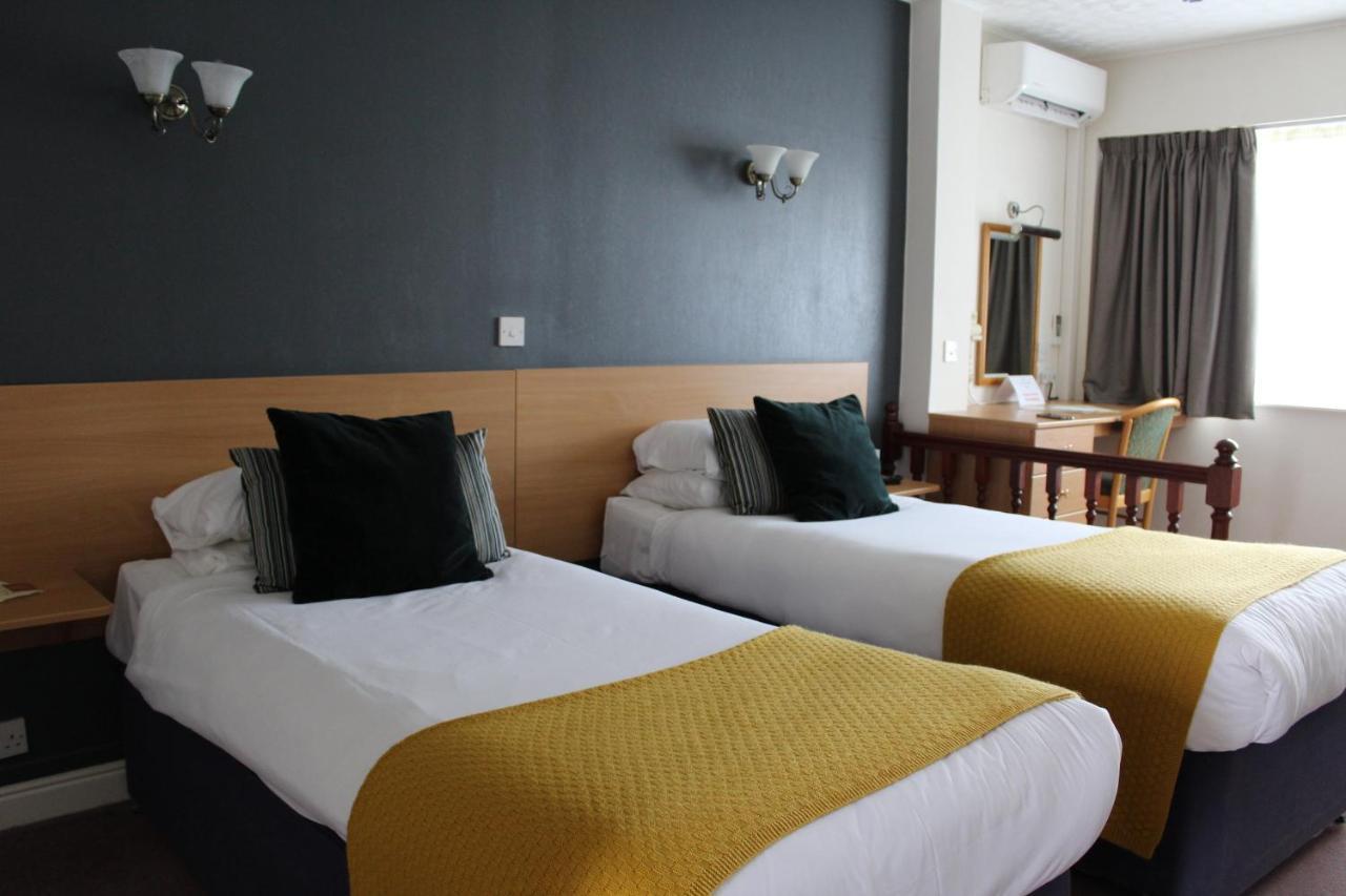 The Town & Country Lodge Dundry Kültér fotó