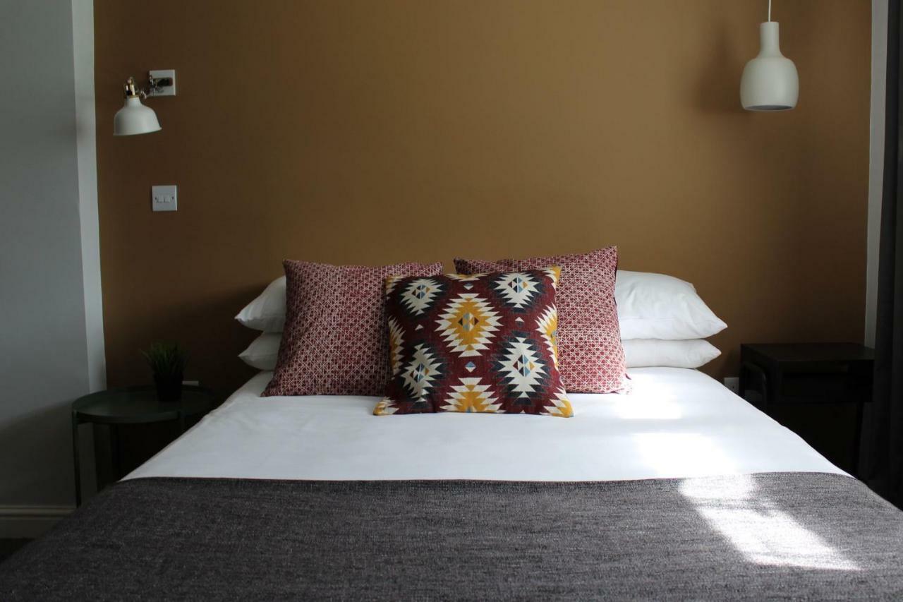 The Town & Country Lodge Dundry Kültér fotó